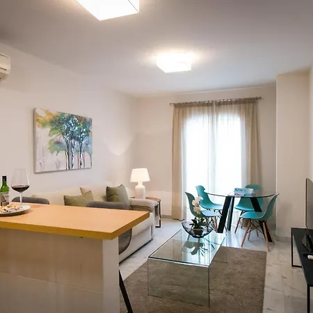 Holidays2malaga Pena Parking & French Balcony & Smart Tv Apartment *